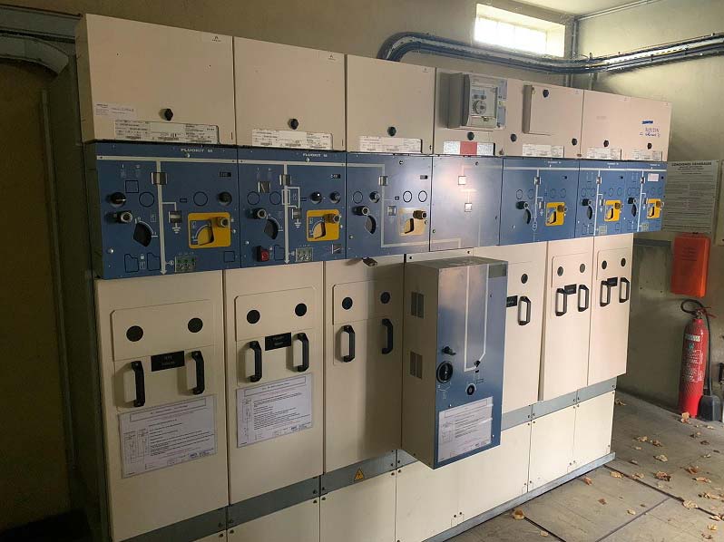 Installation poste haute tension